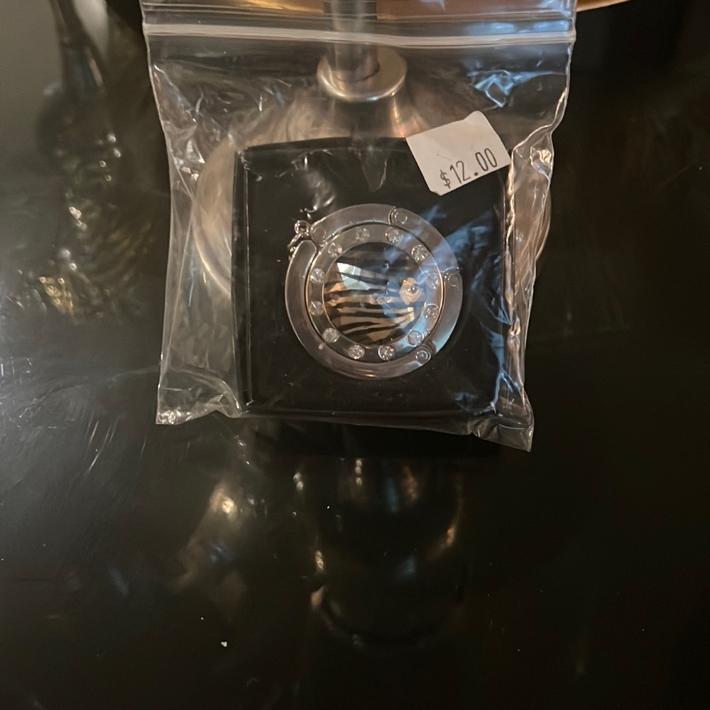 Purse holder